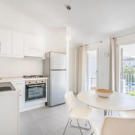 Gio' - 200 Mt From The - Ac Apartman