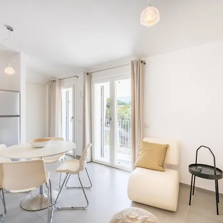 Apartment Gio' - 200 Mt From The - Ac Torre delle Stelle